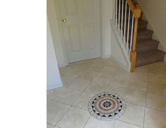 5th image of 49 Pinckney Dr