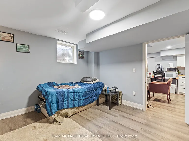 1527 Chiddingstone Cir #A — Photo 8