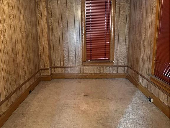 4th image of 4319 Aldine Ave