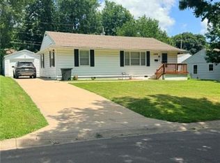 3409 Scott St, Saint Joseph, MO 64507