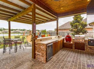 4186 Stonewall Dr, Addis, LA 70710