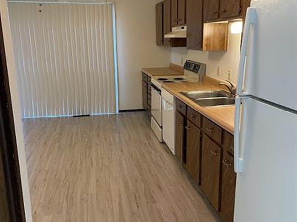 512 Breezy Point Dr #15