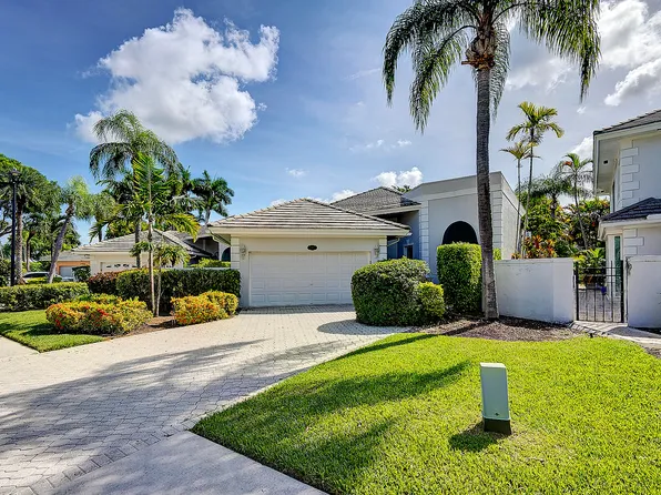 7712 Travelers Tree Drive, Boca Raton, FL 33433