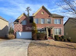 5490 Rosehall Pl, Atlanta, GA 30349