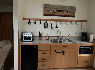 E1961 Lambs Quarters Ln, Waupaca, WI 54981