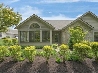 5585 Meadowood Ln, Westerville, OH 43082