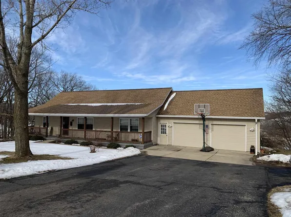 N8436 Marty Rd, New Glarus, WI 53574