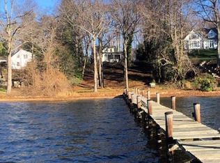 328 N Ferry Point Rd, Pasadena, MD 21122