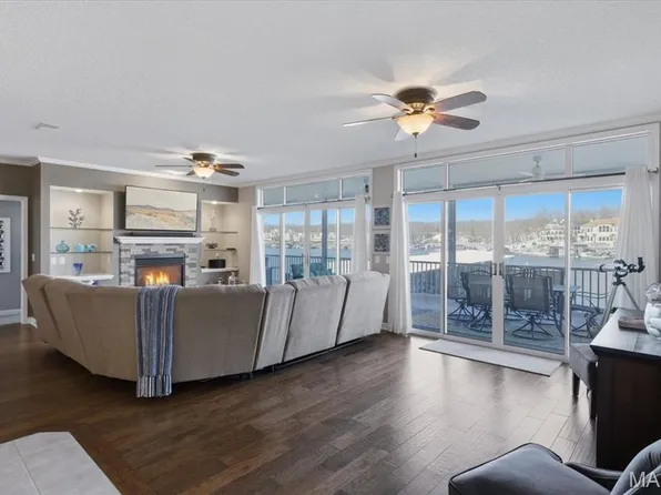 117 Evergreen Condo Dr Unit 1B, Sunrise Beach, MO 65079