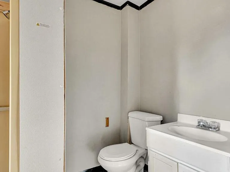 29 Progressive Ave — Photo 22