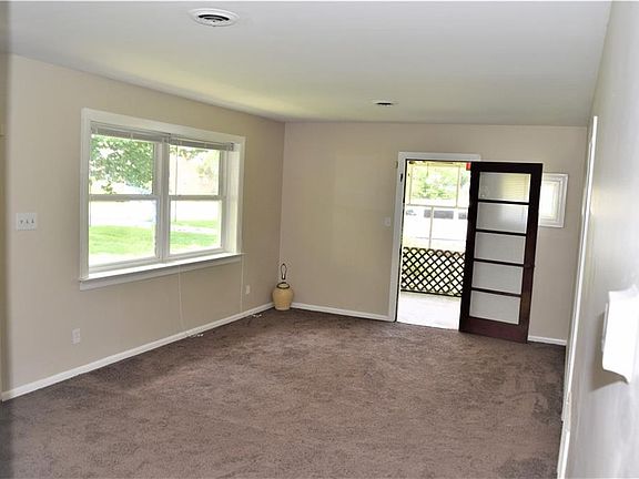 3rd image of 317 Koch Ave