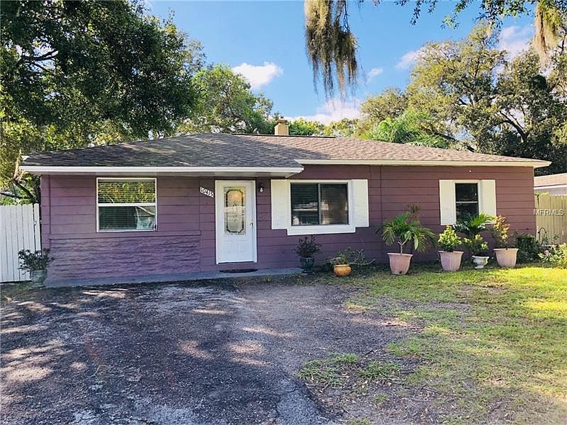 1st image of 10415 Cliff Cir