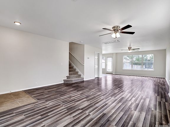5th image of 3010 MCDONALD OAK