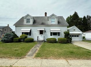 24 Charles St, Three Rivers, MA 01080