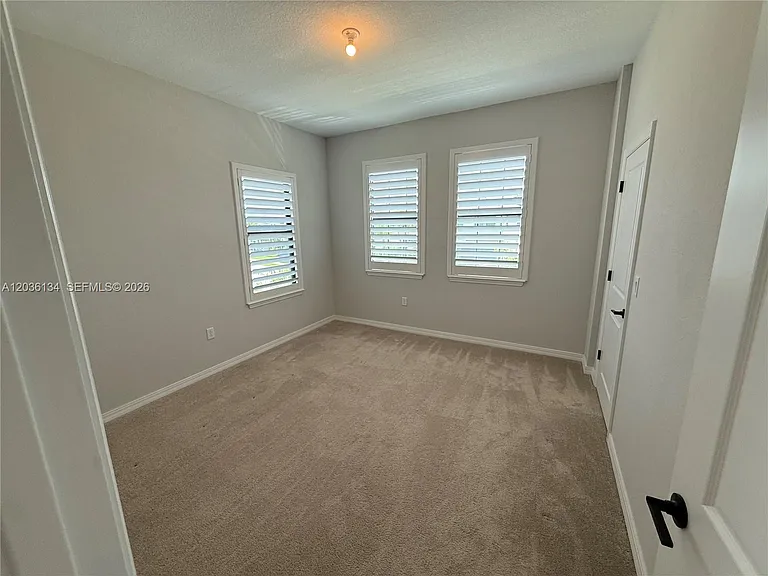8112 NW 78th St — Photo 24