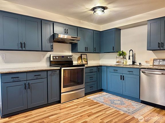 5th image of 3622 E I Street