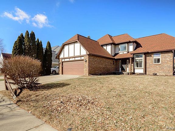 4th image of 716 Bell Cove Ct