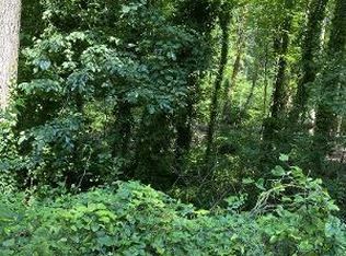 4041 Skyline Dr, Gainesville, GA 30501