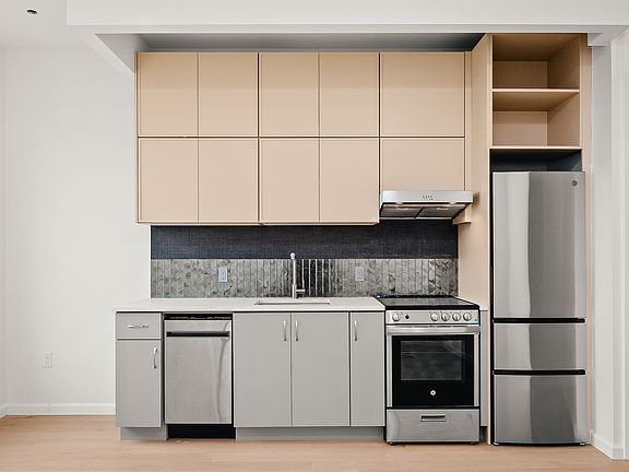 3rd image of 41-15 24th St #502