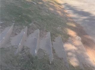 2813 Sylvan Rd, East Pt, GA 30344