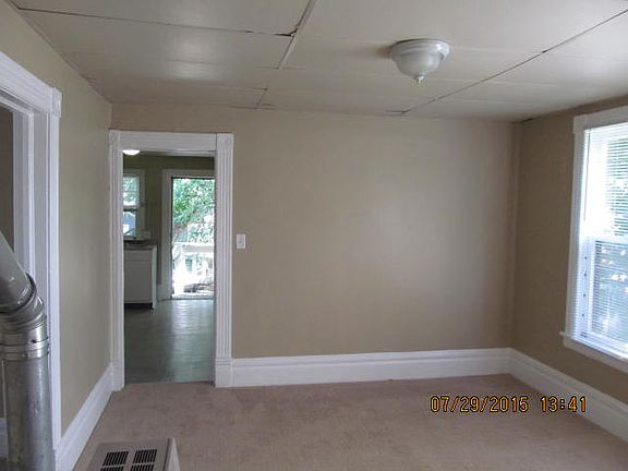 4th image of 742 Sinclair Ave NE #2
