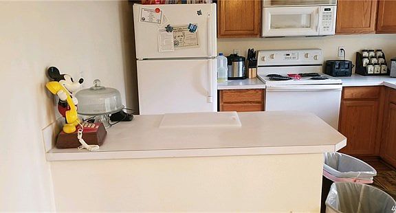 3rd image of 18139 Stoney Ct SE