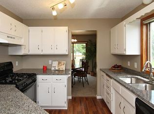 4724 Natchez Ct, Savage, MN 55378