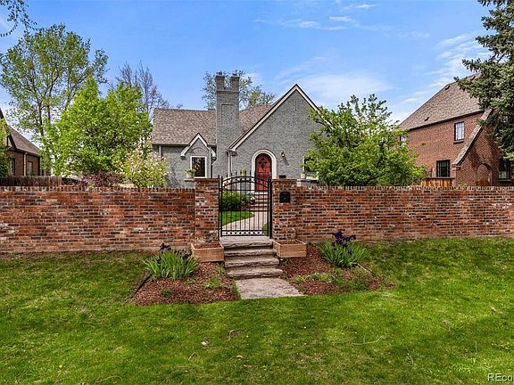 4th image of 6125 E 6th Avenue Parkway