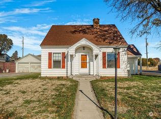 215 E 5th St, Lind, WA 99341