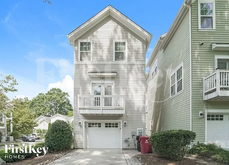 355 Spring St — Photo 16