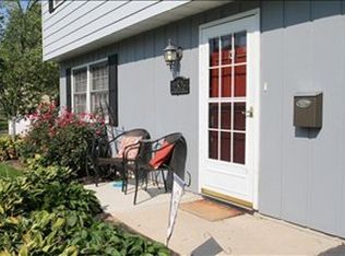 2506 Sears St, Valparaiso, IN 46383