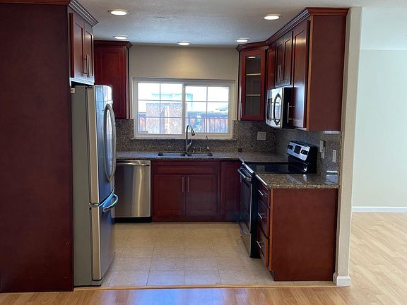 4th image of 2792 Belgravian Ct