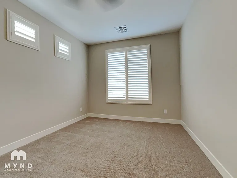 2639 N Walker Way — Photo 15