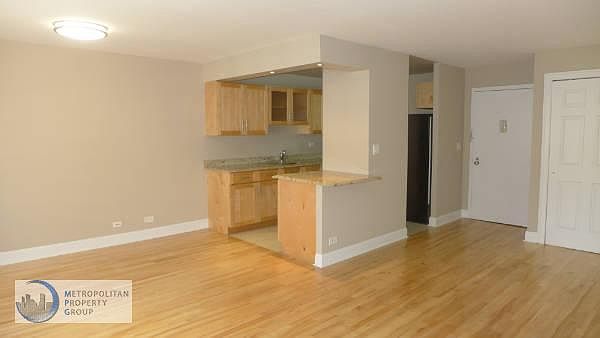 2nd image of 80 N Moore St APT 8E