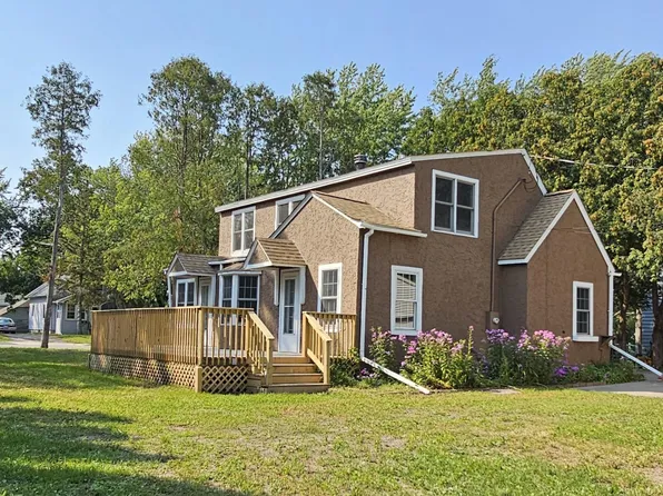 418 Grove St N, Mora, MN 55051