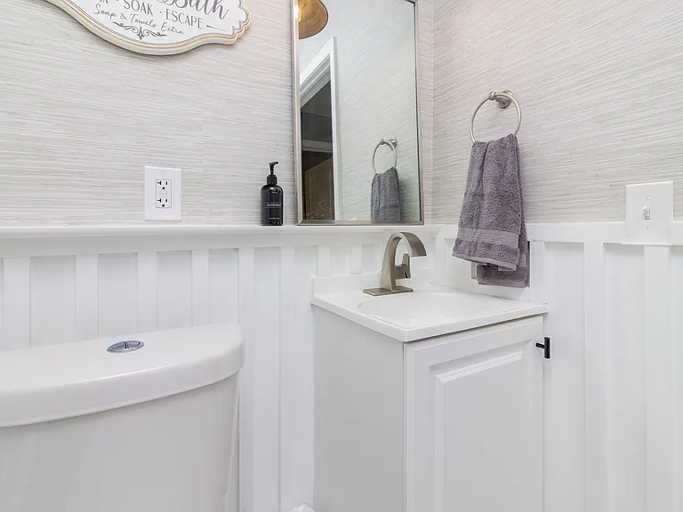23368 Hoover Ave — Photo 10