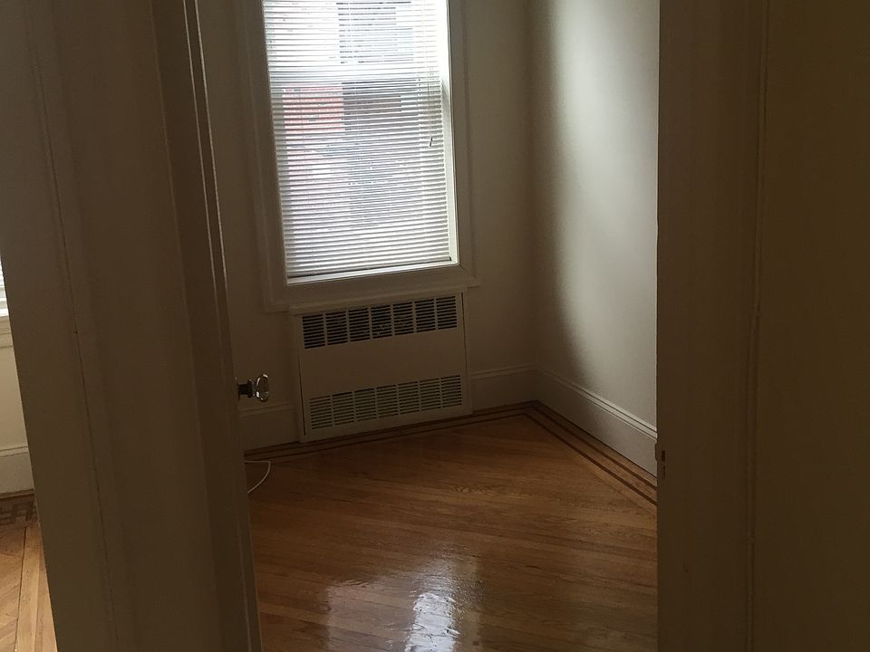 2nd image of 229 96th St