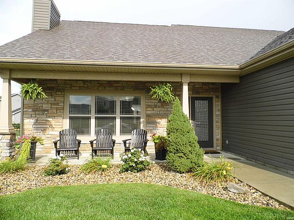 4th image of 6107 Mackenzie Ct