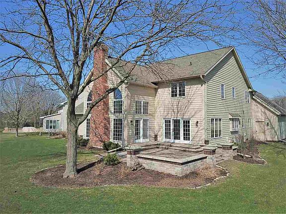 2nd image of 931 Millbrook Dr