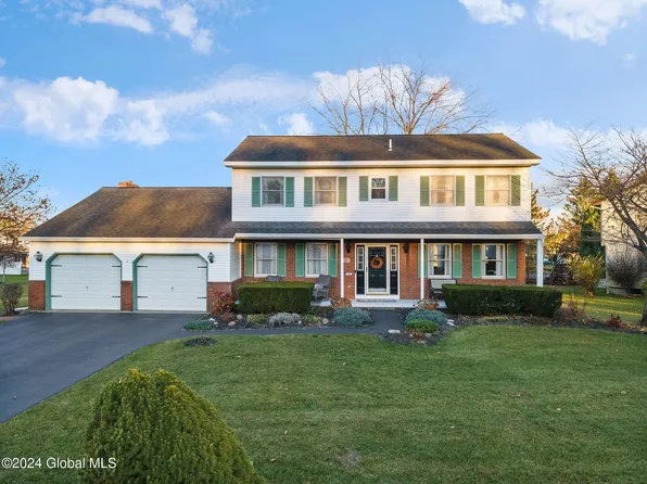 19 Gleneagles Boulevard, Ballston Lake, NY 12019
