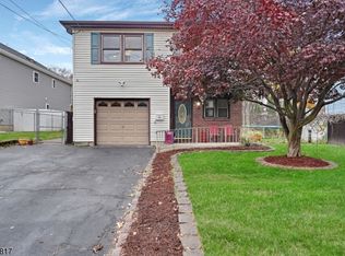 136 Maple Ave, South Bound Brook, NJ 08880