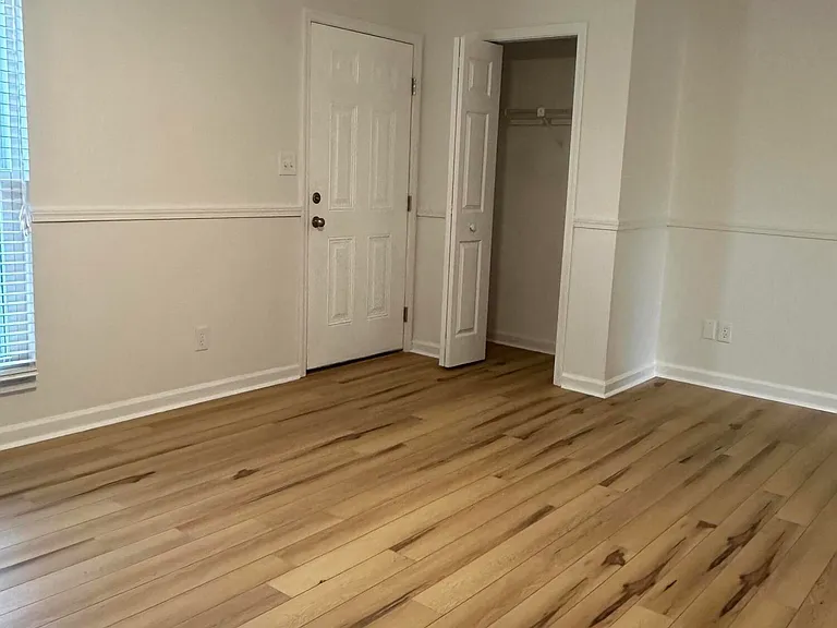 1607 Greenland Ct — Photo 12