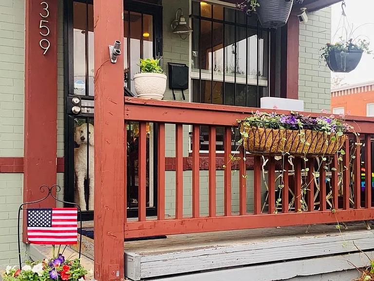 3359 N Williams St — Photo 1