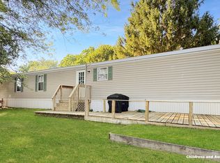 12851 Charles Dr, Wayland, MI 49348