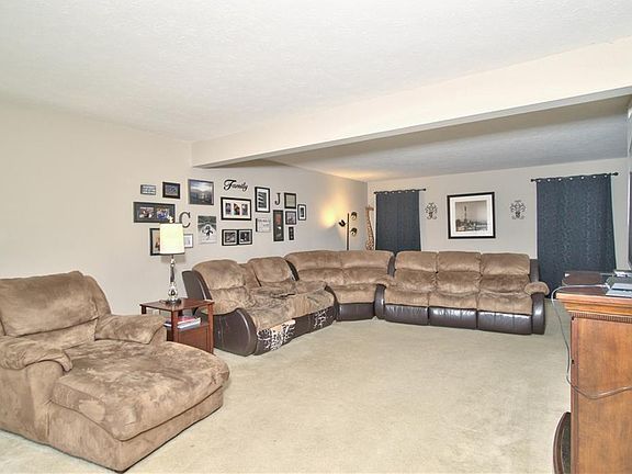 4th image of 14963 Lovely Dove Ln