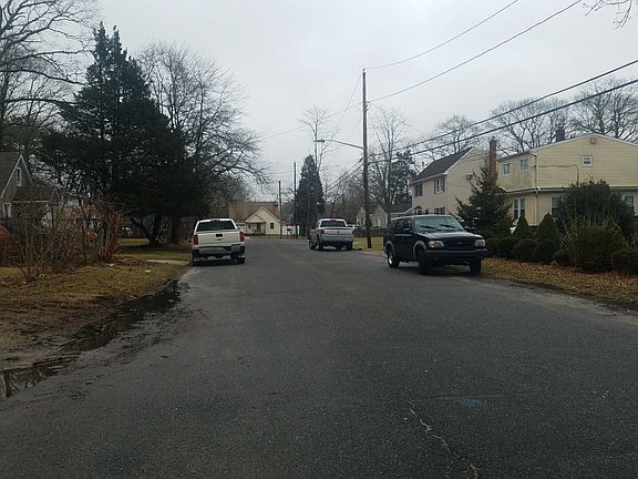 5th image of 9 Lynwood Ave