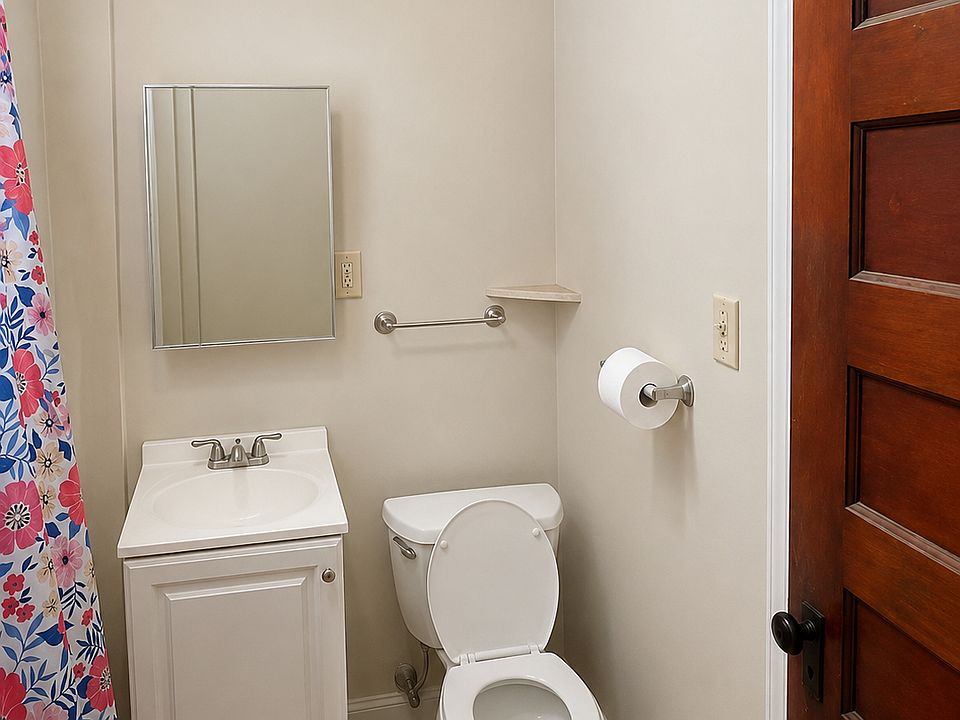 1st image of 239 Quinnipiac St #4
