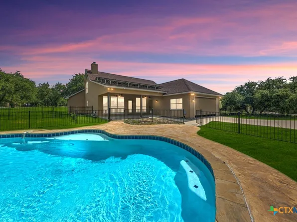 200 Texas Country Dr, New Braunfels, TX 78132