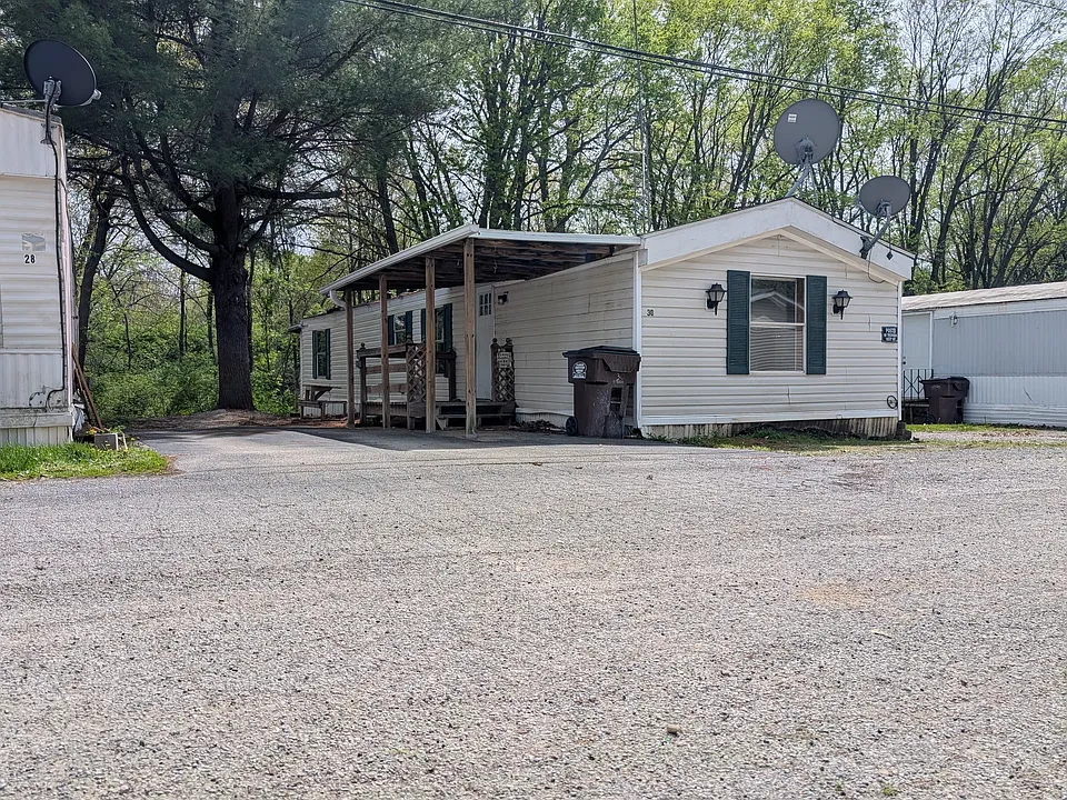 200 Carroll St #30