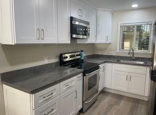 120 Ascot Ct APT F, Moraga, CA 94556